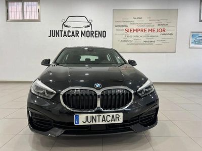 Usado BMW 116 Comfort Edition 116 HP (85 kW) 2021 Branco Citadino