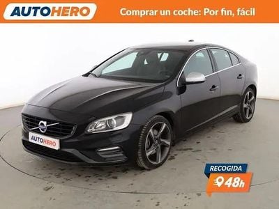 Begagnad Volvo S60 R-Design Momentum 150 HK (110 kW) 2015 Svart Sedan