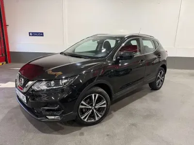 Usado Nissan Qashqai Visia 139 CV (102 kW) 2021 Negro SUV