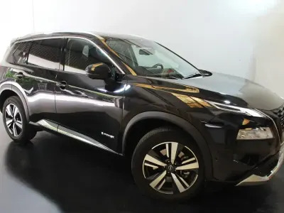 Usado Nissan X-Trail Tekna 205 CV (150 kW) 2024 Negro diamante metalizado SUV