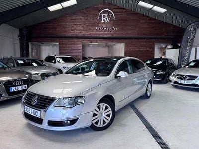 Usado VW Passat Highline 140 CV (102 kW) 2008 Gris Berlina