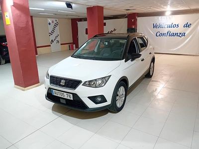 Usado Seat Arona Reference 95 CV (69 kW) 2020 Blanco SUV