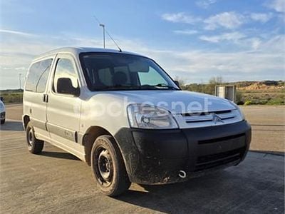 Usado Citroën Berlingo 90 CV (66 kW) 2011 Blanco Monovolumen