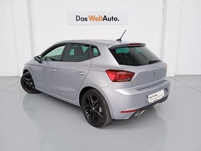 Usado Seat Ibiza FR 110 CV (80 kW) 2023 Gris plata