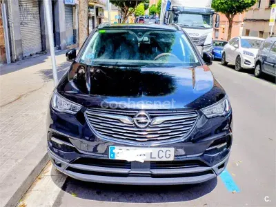 Usado Opel Grandland X Edition 130 CV (95 kW) 2019 Negro SUV