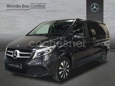 Usado Mercedes V220 Avantgarde 163 CV (119 kW) 2022 Gris / plata Monovolumen