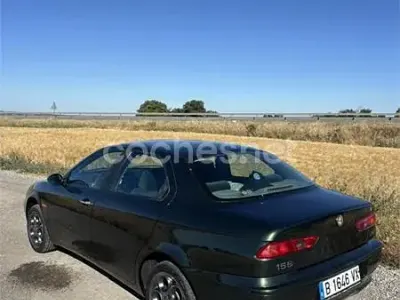 Usado Alfa Romeo 156 105 CV (77 kW) 1999 Verde Berlina