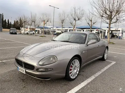 Usado Maserati Coupé 390 CV (286 kW) 2002 Beige Coupe