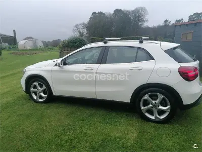 Usado Mercedes GLA200 136 CV (100 kW) 2017 Blanco SUV