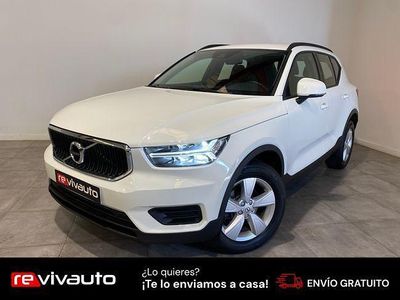 Blanco Usado 2021 Volvo XC40 Momentum SUV | 20.490 € (Un poco caro)