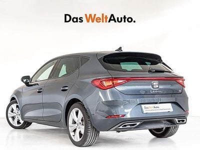 Gris Usado 2025 Seat Leon FR | 21.900 € (Precio justo)