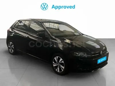Usado VW Polo Advance 95 CV (69 kW) 2021 Negro Utilitario
