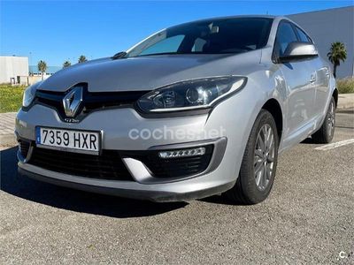 Usado Renault Mégane III GT 110 CV (80 kW) 2014 Gris / plata Berlina