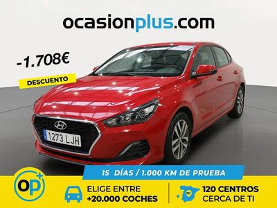 Usado Hyundai i30 120 CV (88 kW) 2020 Rojo