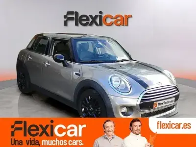 Usado Mini Cooper Clubman 136 CV (100 kW) 2018 Marrón Familiar