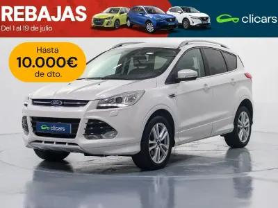 Usado Ford Kuga Titanium S 180 CV (132 kW) 2015 Blanco SUV