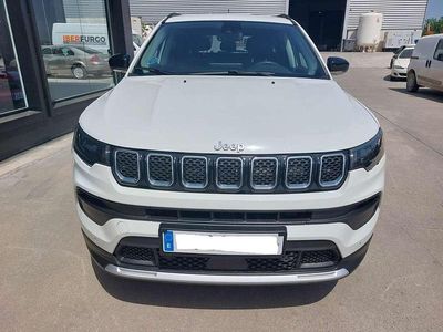 Begagnad Jeep Compass Limited 131 HK (96 kW) 2021 Vit SUV