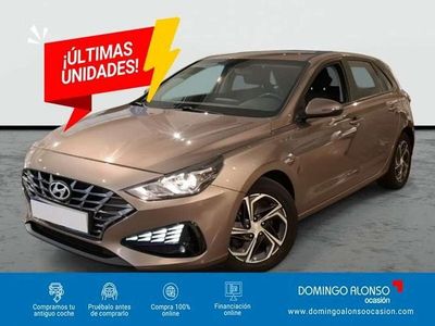Marrón Usado 2022 Hyundai i30 Berlina | 15.190 € (Buen precio)