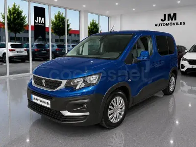 Usado Peugeot Rifter Allure 100 CV (73 kW) 2021 Azul Monovolumen
