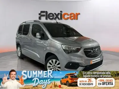 Usado Opel Combo Innovation 131 CV (96 kW) 2020 Gris Monovolumen