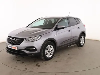 Usado Opel Grandland X Selective 131 CV (96 kW) 2021 Gris SUV