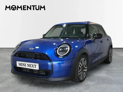 Usado Mini Cooper Essential 114 kW (156 CV) 2025 Azul Utilitario