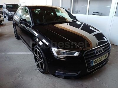 Usado Audi A3 Ambition 122 CV (89 kW) 2013 Negro Berlina