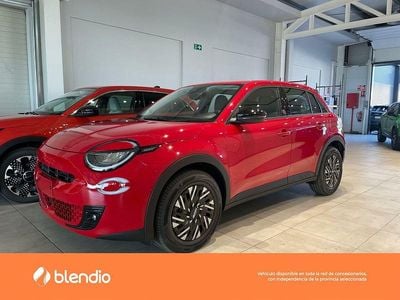 Nuevo Fiat 600 Red 114 kW (156 CV) 2025 Rojo SUV