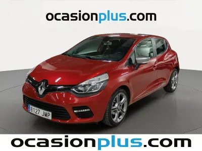 Usado Renault Clio Dynamique 90 CV (66 kW) 2016 Rojo Utilitario