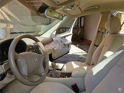 Mercedes C200