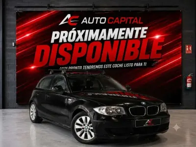 Usado BMW 116 116 CV (85 kW) 2010 Negro Utilitario