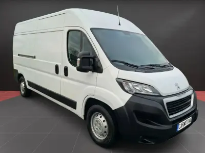 Usado Peugeot Boxer 140 CV (102 kW) 2022 Blanco Van