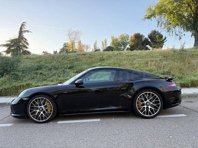 Käytetty Porsche 911 Turbo S 560 HP (411 kW) 2014 Musta Coupe - kaksiovinen