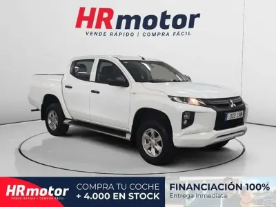 Usado Mitsubishi L200 150 CV (110 kW) 2021 Blanco Pickup/Camioneta