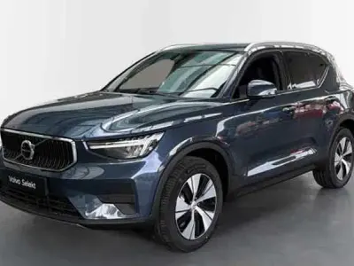 Nuevo Volvo XC40 Core 163 CV (119 kW) 2026 Azul SUV