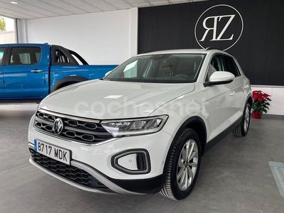 Blanco Usado 2023 VW T-Roc Life SUV | 21.999 € (Precio justo)