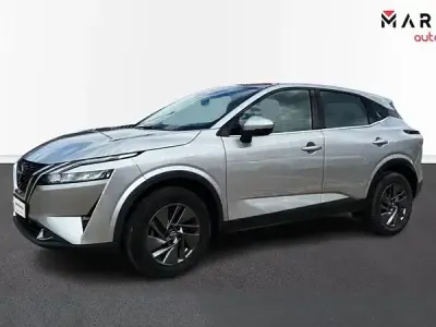 Usado Nissan Qashqai Acenta 158 CV (116 kW) 2024 Plata diamante SUV
