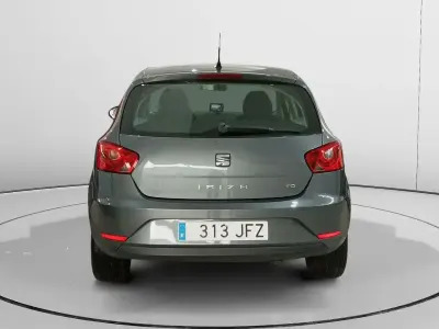 Usado Seat Ibiza I-Tech 90 CV (66 kW) 2015 Gris Berlina