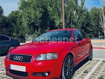 Rojo Usado 2005 Audi A3 Attraction Berlina | 4000 € (Precio justo)