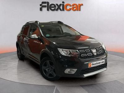 Negro Usado 2017 Dacia Sandero Lauréate Utilitario | 8890 € (Precio justo)