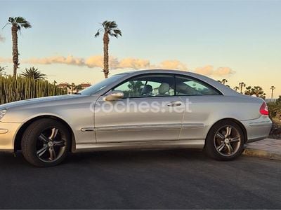 Gris / plata Usado 2005 Mercedes CLK240 Elegance Coupe | 6750 € (Precio justo)