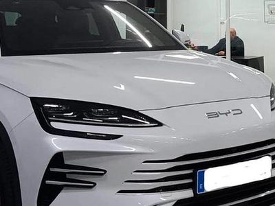 Usado BYD Seal U Comfort 160 kW (218 CV) 2025 Snow white SUV