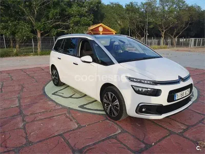 Usado Citroën C4 Picasso Shine 120 CV (88 kW) 2017 Blanco Monovolumen