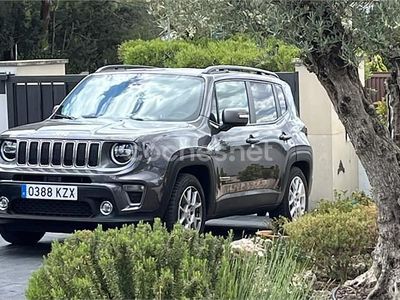Usado Jeep Renegade Limited 140 CV (102 kW) 2019 Gris / plata SUV