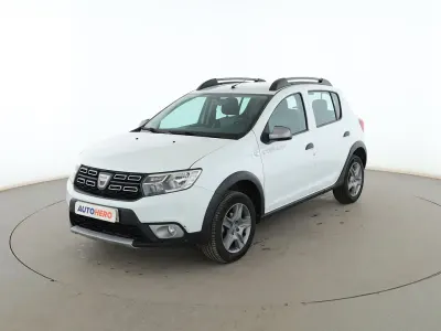 Usado Dacia Sandero Essentiel 90 CV (66 kW) 2019 Blanco Berlina