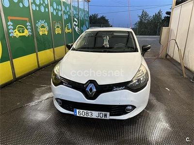 Usado Renault Clio IV Business 75 CV (55 kW) 2015 Blanco Berlina