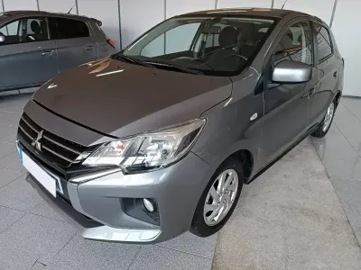 Używany Mitsubishi Space Star Motion 71 KM (52 kW) 2022 Szary Sedan/Limuzyna