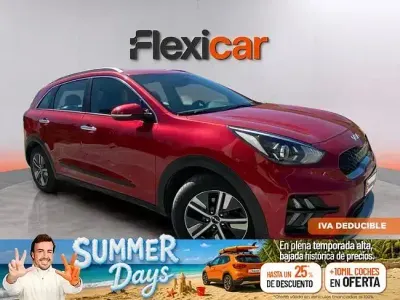 Usado Kia Niro 141 CV (103 kW) 2021 Rojo SUV