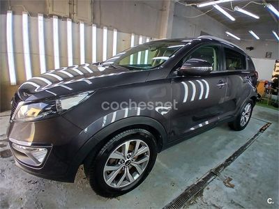 Usado Kia Sportage 115 CV (84 kW) 2015 Gris / plata SUV