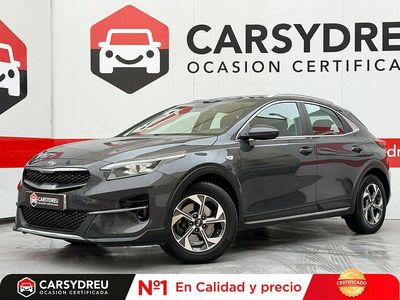 Usado Kia XCeed 120 CV (88 kW) 2020 Gris / plata SUV
